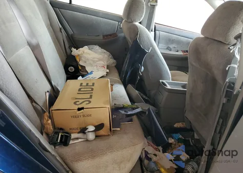 2004 Toyota Corolla Ce из США, поврежденный, VIN 2T1BR38E34C236802